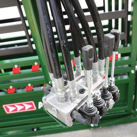 107 hydraulic controls