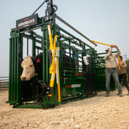 55 Cattlein Chute Headgate Catch Rolling Door 2025