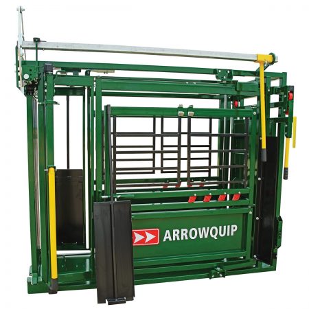 Accès pour soins sur la cage de contention pour bovins de la série Q-Catch 54.