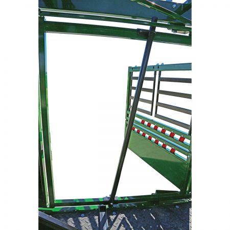 Trimming bar inside chute